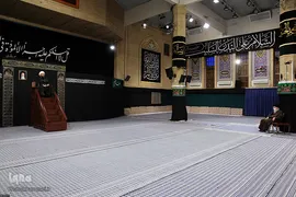 مراسم عزاداری روز رحلت حضرت ختمی‌مرتبت محمد مصطفی صلی‌الله‌علیه‌وآله و شهادت حضرت امام حسن مجتبی علیه‌السلام صبح امروز (جمعه) در حسینیه امام خمینی با حضور رهبر معظم انقلاب اسلامی