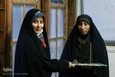 محفل انس با قرآن بانوان قرآنی در بنیاد پیمان غدیر