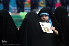 مراسم روز عفاف و حجاب در میدان امام حسین (ع)