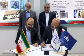 بازدید حسن مسلمی نائینی، رییس جهاددانشگاهی از نمایشگاه بین‌المللی نفت،گاز و پتروشیمی