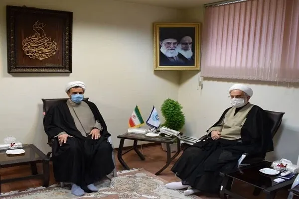 مدیران و مسئولان فاسد شناسایی و با آنها برخورد قانونی شود