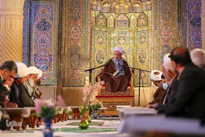محفل انس با قرآن کریم در مسجد نصیرالملک‎‎