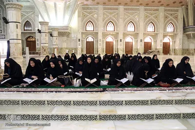 محفل انس با قرآن در حرم مطهر امام خمینی(ره)