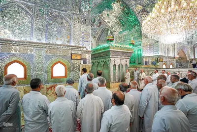 آیین غبارروبی حرم مطهر حضرت احمدبن موسی الکاظم علیهم السلام‎