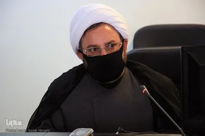 نشست خبری زارع زاده مدیرکل اوقاف وامور خیریه استان یزد