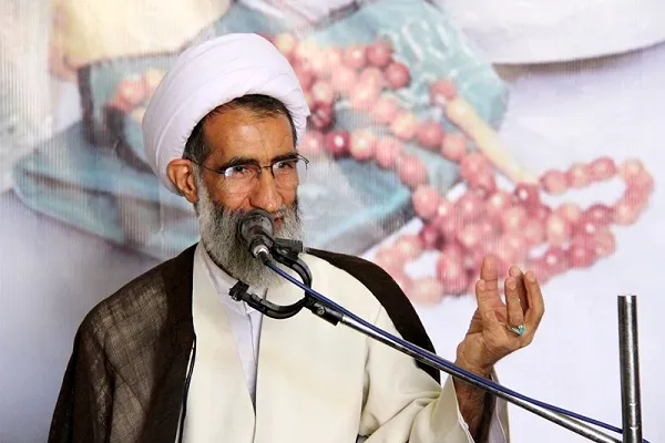 گریه مادران و همسران شهدا دشمن‌برانداز است