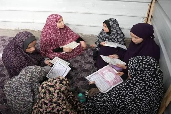 القرآن يُضيء مخيَّمات النزوح في غزَّة