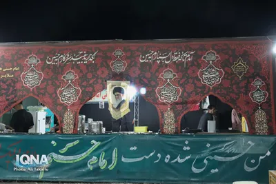 فعالیت موکب امام حسنی‌های ملایر در مسیر زائران اربعین
