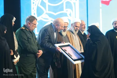 نکوداشت بانوان مبلغ قرآنی