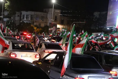 بیعت مردم شیراز در نخستین شب سال ۱۴۰۵ با رهبر معظم انقلاب