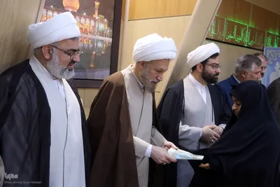 مراسم تقدیر از حافظان و قرآن پژوهان تحت پوشش کمیته امداد امام خمینی (ره) فارس