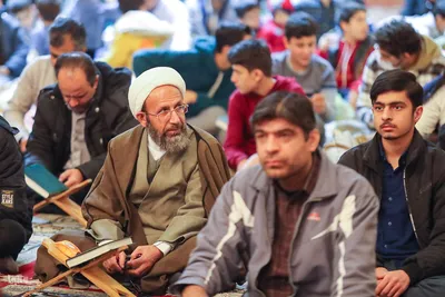 محفل انس با قرآن کریم «بشری» در حرم حضرت شاهچراغ(ع)
