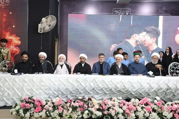 إنطلاق المهرجان النسوي الثاني بذكرى شهادة السيدة الزهراء (ع) في باكستان + صور