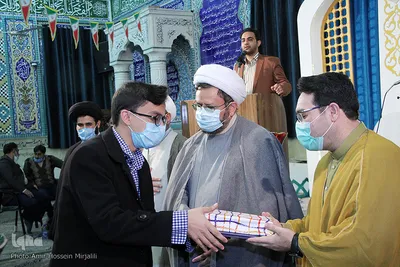 محفل انس با قرآن با حضور حسینی قاری بین المللی در یزد‎