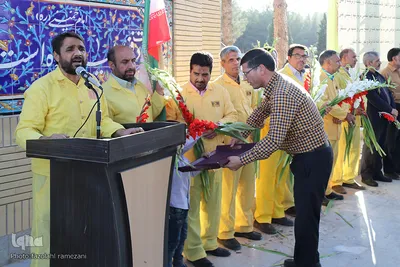 مراسم غبارروبی مزار شهدای بیرجند
