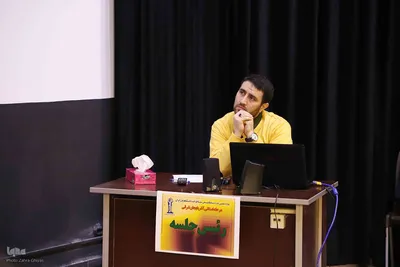 آیین اختتامیه مسابقات مناظره دانشجویی دانشگاه های آذربایجان شرقی‎