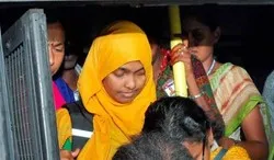 ধর্মান্তরিত অদম্য নারীর গল্প