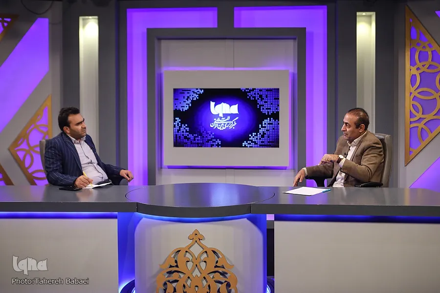 گفت‌وگو یک کنش اخلاقی است/ تعصب‌ورزی و خودشیفتگی؛ موانع ارتباط درست + فیلم