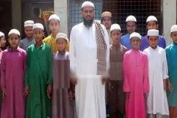 একই পরিবারের ৪৬ জনই পবিত্র কুরআনে হাফেজ