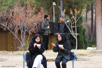 آخرین روز‌های پاییز در دانشگاه اصفهان