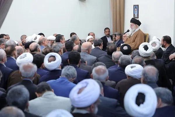 به گفت‌وگوهای عمان نه افراطی خوش‌بین و نه افراطی بدبین هستیم