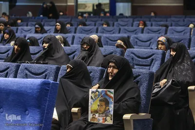 آئین رونمایی از پرچم جدید گنبد حرم حضرت زینب(س) و جامع‌ترین سبد ابزار اقامه عزای سیدالشهدا(ع) 