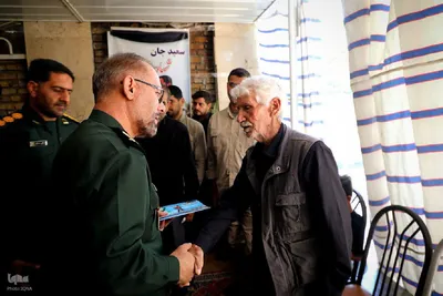 حضور فرمانده سپاه شهدا آذربایجان غربی در منزل شهیدان حمله تروریستی رژیم صهیونیستی‎