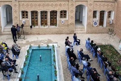 آیین  افتتاح  دبیرخانه  دائمی چهار  فصل جشنواره  طوبی در  نی ریز فارس