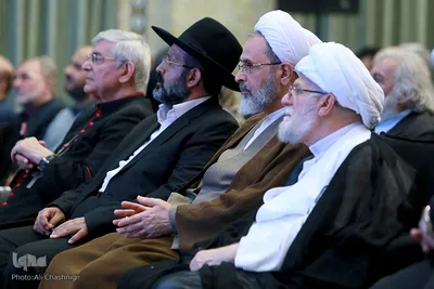 همایش «تحریم در تقابل با صلح جهانی از نگاه ادیان»