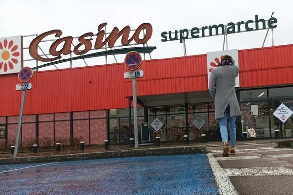 France : un député LFI s’oppose à la vente d’un Casino à une enseigne halal