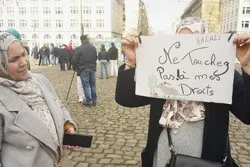 Belgique : musulmans et juifs contre l'interdiction de l'abattage halal