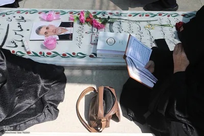 لحظه تحویل سال ۱۴۰۴ در حرم حضرت شاهچراغ (ع)
