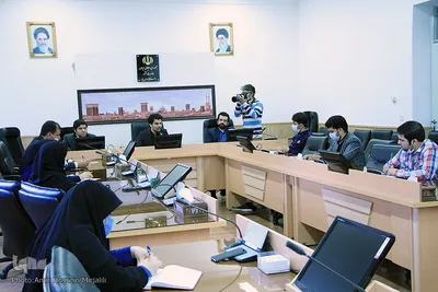 دیدار جمعی از اصحاب رسانه یزد با مدیرکل روابط عمومی استانداری یزد