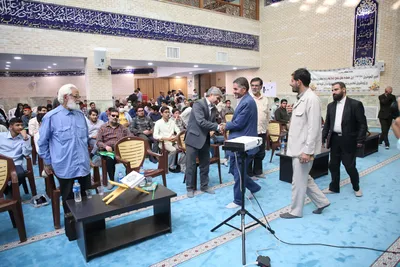 آئین تجلیل از دانش آموزان و فرهنگیان برگزیده مسابقات قرآن عترت و نماز