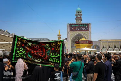 حرم مطهر رضوی در سوگ علمدار کربلا