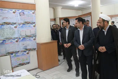 افتتاح نمایشگاه عکس پدافند غیرعامل در شهرکرد‎
