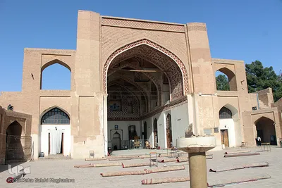 مسجد جامع قاین، مسجدی با دو قبله