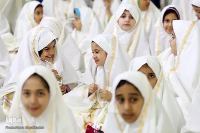 جشن تکلیف دختران دانش‌آموز در اهواز