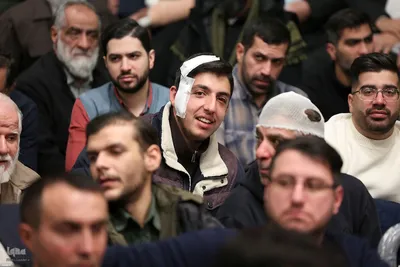 دیدار هزاران نفر از اقشار مختلف مردم به مناسبت عید مبعث با رهبر معظم انقلاب
