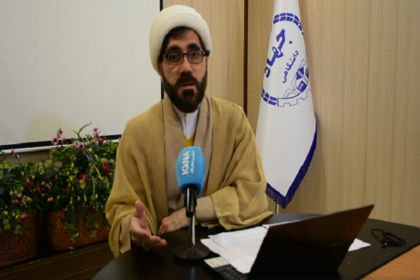 تحقق کامل اراده الهی در تاریخ با مهدویت معنا می‌یابد