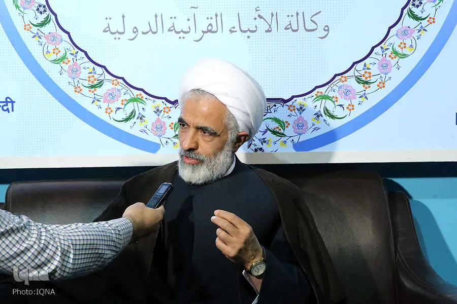 تعبیر «أَخٌ لَكَ فِي الدِّينِ وَ نَظِيرٌ لَكَ فِي الْخَلْقِ» مبنای هر حقوق بشری است
