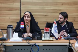 پیش نشست ایده‌ها، تجربه‌ها و چالش‌ها «حلقه‌های میانی پیشران جامعه‌پردازی در نظام انقلابی»