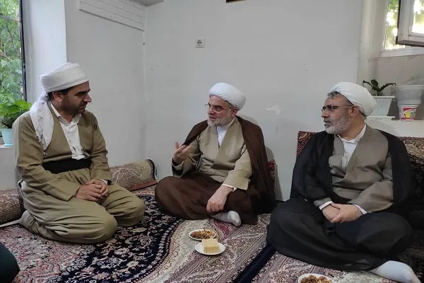 دیدار نماینده ولی‌فقیه در کردستان با ماموستایان روستاهای اورامان