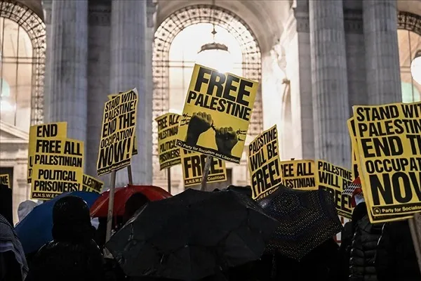 New York ve başkent Washington'da İsrail'in Gazze'ye saldırıları protesto edildi