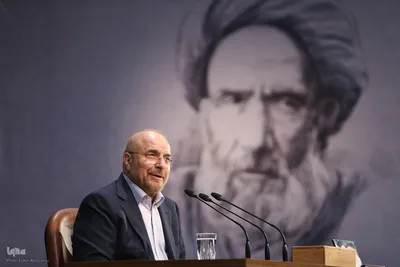 نشست خبری رئیس مجلس شورای اسلامی