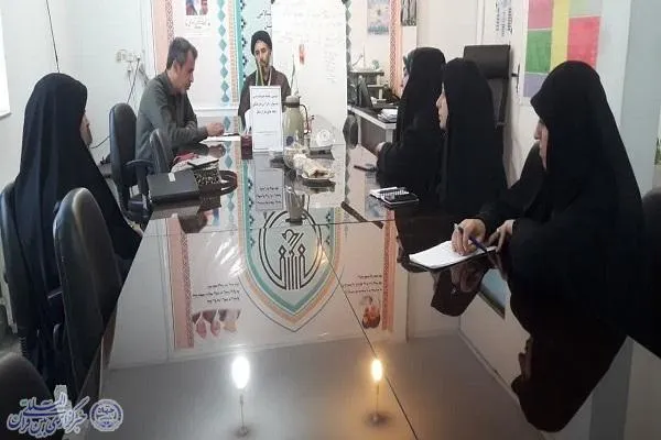 نشست کارگروه جشنواره‌ قرآنی «بچه‌های هزار سنگر» در آمل برگزار شد