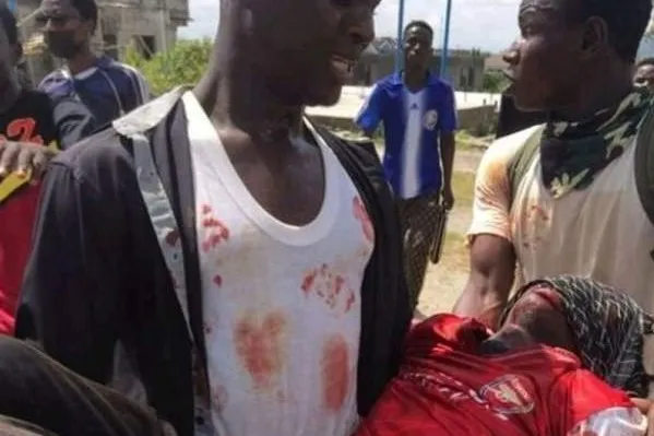 Nigeria: la policía y el ejército masacran a fieles chiítas en la procesión de Arbain