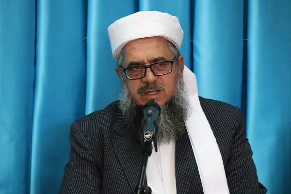 تقویت روحیه ایستادگی و مقاومت از ملزومات امت اسلامی است