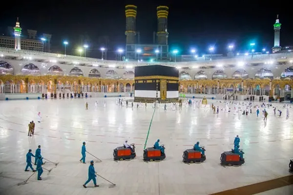 اعمال محدودیت‌ها درباره پخش اذان از مساجد عربستان + فیلم