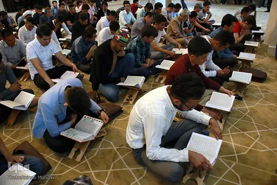 محفل انس با قرآن دانشجویان غیر ایرانی دانشگاه آزاد اسلامی